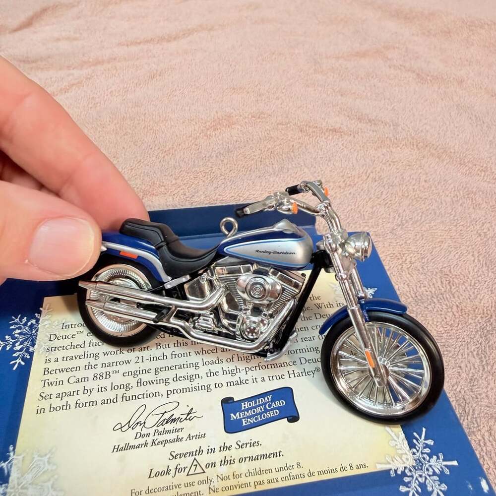 Hallmark 2000 Softail Deuce Motorcycle Harley-Davidson Ornament